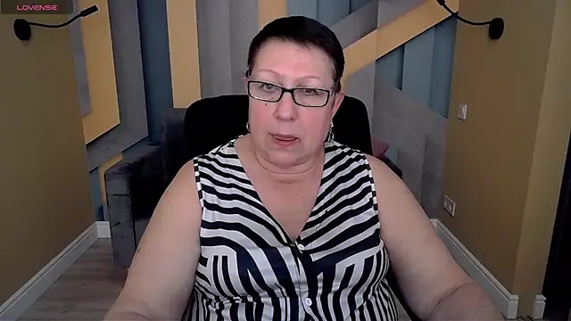 BarbaraTurners online show from 11-24-25, 07:35