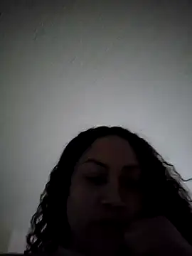 Snapshot of honeeyyy_pot chatting on 12-06-24, 11:25 honeeyyy pot online show from 12-06-24, 11:25
