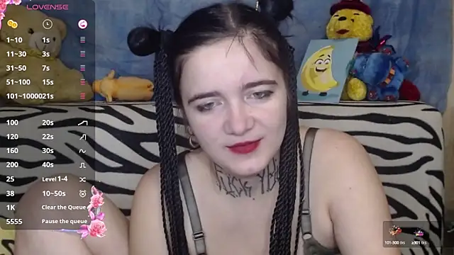 Snapshot of Yours_good_mood chatting on 12-23-24, 03:50 Yours good mood online show from 12-23-24, 03:50