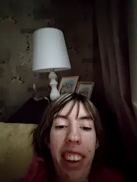 Snapshot of Unusual_G chatting on 11-17-25, 06:08 Unusual G online show from 11-17-25, 06:08