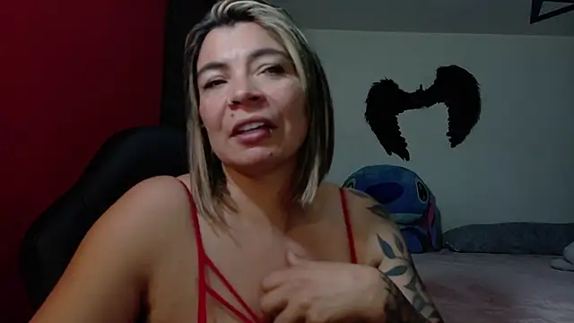 charlotedoll online show from 07-05-26, 05:58
