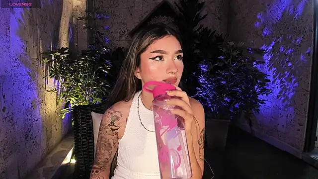 Arianavillada online show from 03-16-25, 03:36