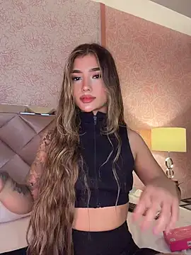 Arianavillada online show from 04-18-26, 03:32