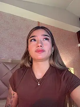 Arianavillada online show from 06-22-26, 03:58