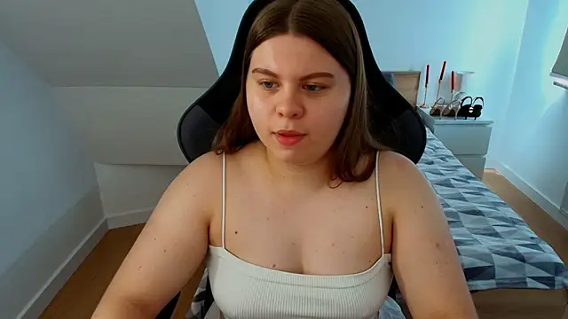 Snapshot of AbbyPleasure chatting on 06-30-26, 08:37 AbbyPleasure online show from 06-30-26, 08:37