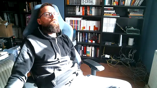 MeSteff online show from 10-05-25, 09:07