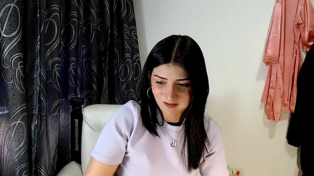 Snapshot of ZajiraShane chatting on 01-27-25, 01:19 ZajiraShane online show from 01-27-25, 01:19