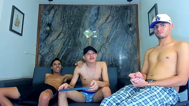 Snapshot of liam_genner_ chatting on 02-16-25, 10:54 liam genner online show from 02-16-25, 10:54