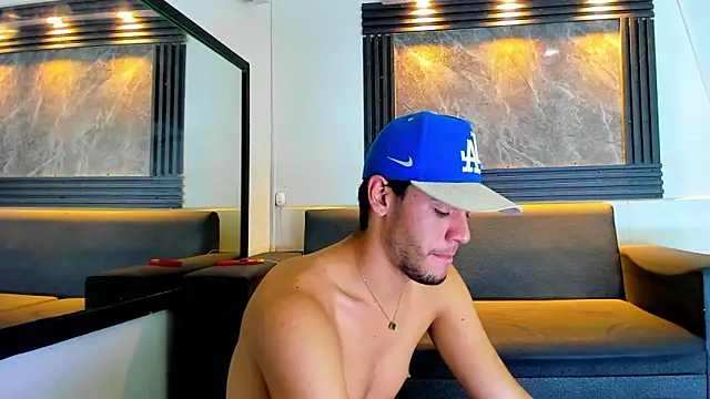 Snapshot of liam_genner_ chatting on 09-08-25, 08:08 liam genner online show from 09-08-25, 08:08