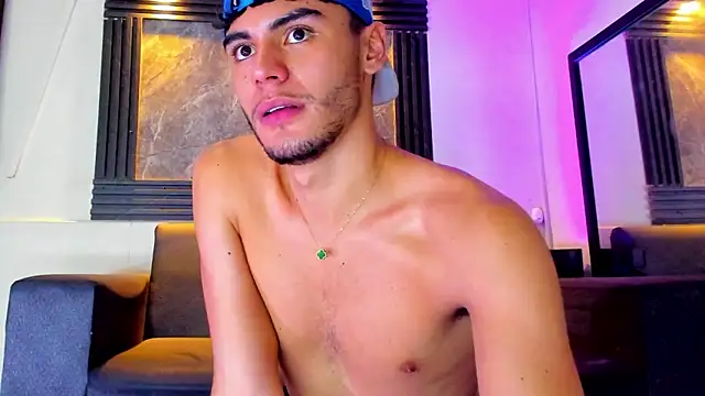 Snapshot of liam_genner_ chatting on 10-11-25, 08:51 liam genner online show from 10-11-25, 08:51