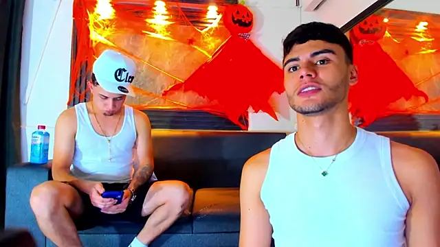 Snapshot of liam_genner_ chatting on 10-22-25, 08:19 liam genner online show from 10-22-25, 08:19