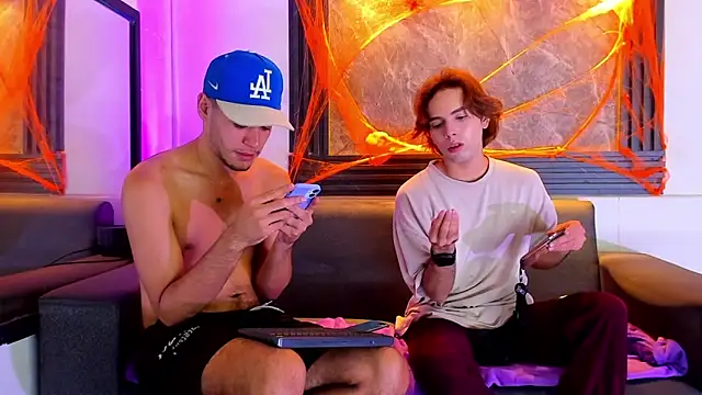 Snapshot of liam_genner_ chatting on 10-23-25, 08:18 liam genner online show from 10-23-25, 08:18