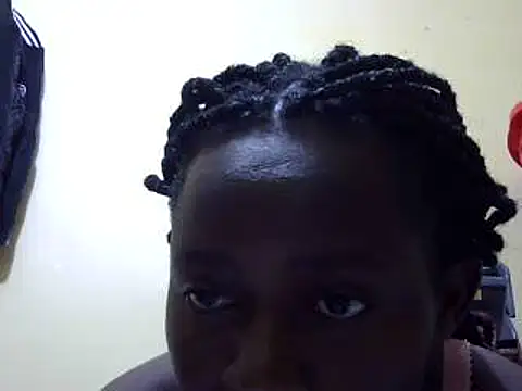 Snapshot of Seeexxxy-bree chatting on 01-28-25, 08:15 Seeexxxy-bree online show from 01-28-25, 08:15
