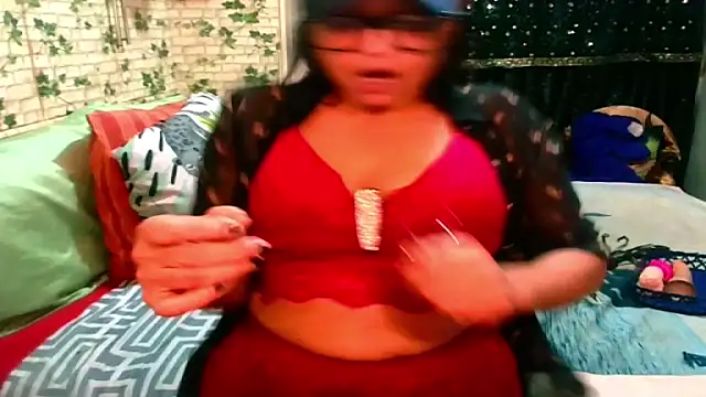 Snapshot of Indian_Blaze00 chatting on 03-14-25, 07:34 Indian Blaze00 online show from 03-14-25, 07:34