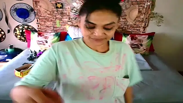 Snapshot of Indian_Blaze00 chatting on 10-07-25, 07:38 Indian Blaze00 online show from 10-07-25, 07:38