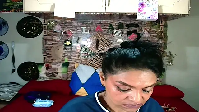 Snapshot of Indian_Blaze00 chatting on 10-18-25, 12:13 Indian Blaze00 online show from 10-18-25, 12:13