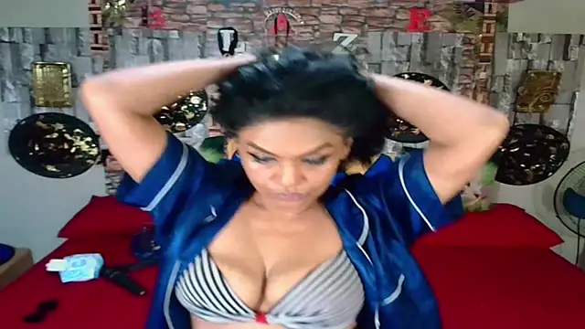 Snapshot of Indian_Blaze00 chatting on 10-19-25, 08:42 Indian Blaze00 online show from 10-19-25, 08:42