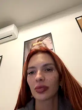 Snapshot of ButterflyLeah chatting on 11-27-25, 03:14 ButterflyLeah online show from 11-27-25, 03:14