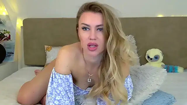 LuisaSin online show from 03-13-26, 07:48