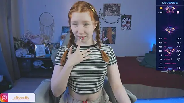 Snapshot of CallMeEffy1 chatting on 01-18-26, 03:05 CallMeEffy1 online show from 01-18-26, 03:05