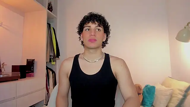 Snapshot of Curlblue chatting on 11-27-25, 04:53 Curlblue online show from 11-27-25, 04:53