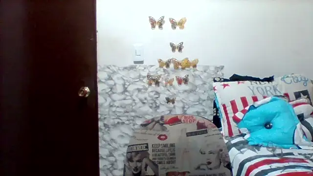 Snapshot of Alisson_brand chatting on 02-25-26, 07:56 Alisson brand online show from 02-25-26, 07:56