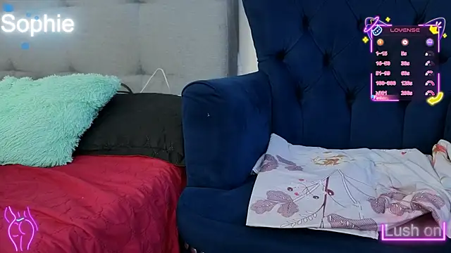 Sophiehuntress online show from 09-30-25, 02:00