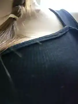 zizi public online show from 03-02-25, 08:05