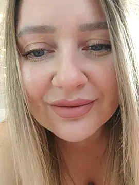 LadyLolyPop  online show from 09-25-25, 02:15