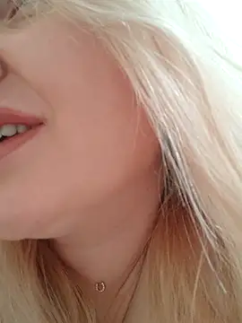 Snapshot of LadyLolyPop_ chatting on 02-28-26, 10:27 LadyLolyPop online show from 02-28-26, 10:27