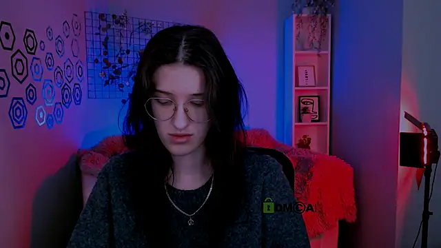 Snapshot of scarlet_mooore chatting on 12-03-25, 10:30 scarlet mooore online show from 12-03-25, 10:30