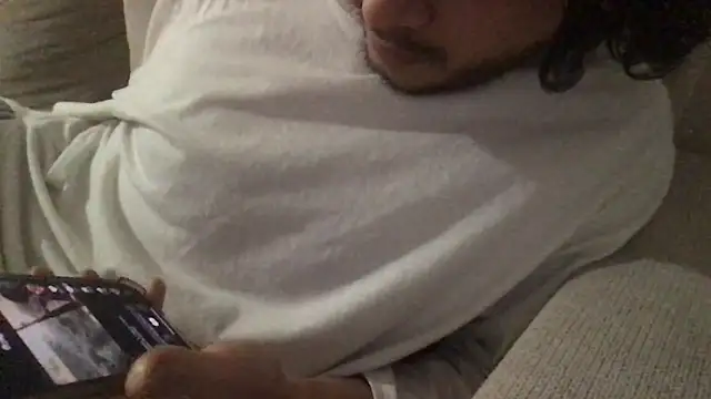 Snapshot of iwantfuckbby chatting on 03-20-25, 10:21 iwantfuckbby online show from 03-20-25, 10:21