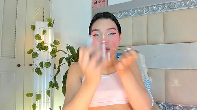 GingerDollx online show from 11-30-25, 09:19