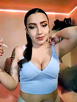 Paudelatorre online show from 09-21-25, 02:02