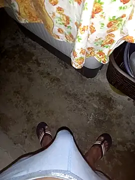 Snapshot of pujarteag chatting on 04-19-26, 10:25 pujarteag online show from 04-19-26, 10:25