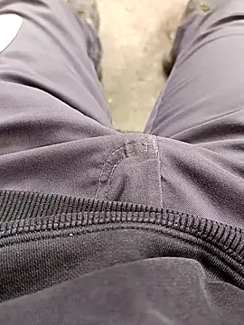 Snapshot of vadszex31 chatting on 02-27-25, 11:31 vadszex31 online show from 02-27-25, 11:31