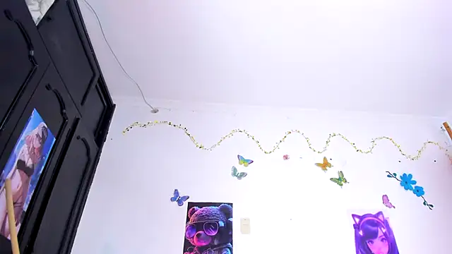 Emily Coper18 online show from 02-16-25, 04:10