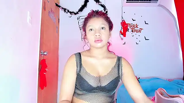 Emily Coper18 online show from 10-11-25, 01:20