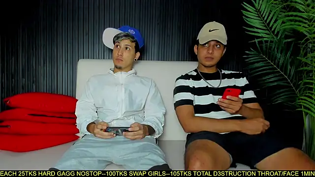 Sex orgy01 online show from 04-22-26, 02:03