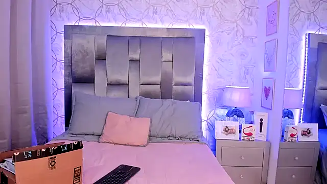 EmmaWeest online show from 01-13-25, 07:31