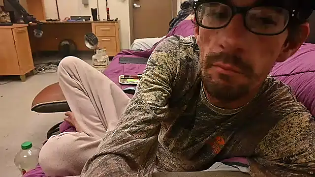 joeiandola online show from 12-29-24, 12:09