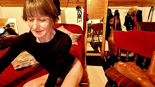 Hot Colettte online show from 03-16-26, 09:19