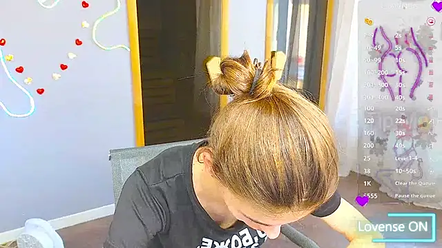 EmmyGreans online show from 03-01-25, 09:40