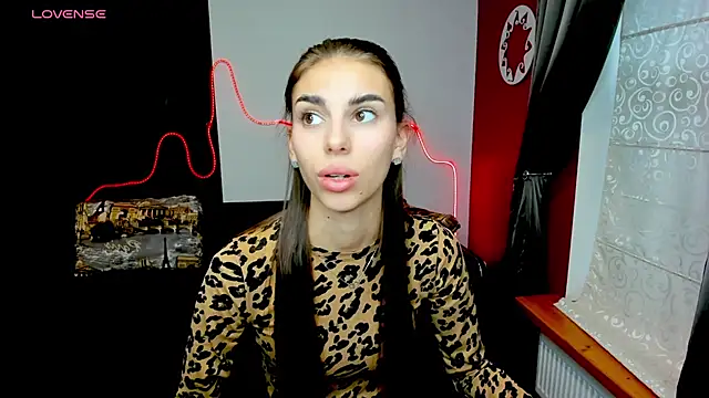 EmmyGreans online show from 09-18-25, 06:37