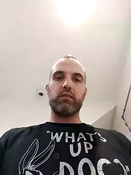 Snapshot of leon3875 chatting on 01-10-25, 12:38 leon3875 online show from 01-10-25, 12:38