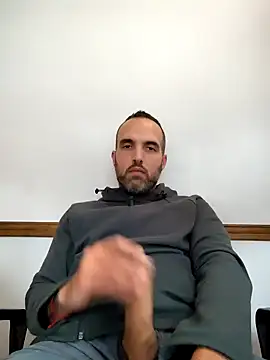 Snapshot of leon3875 chatting on 01-17-25, 03:32 leon3875 online show from 01-17-25, 03:32