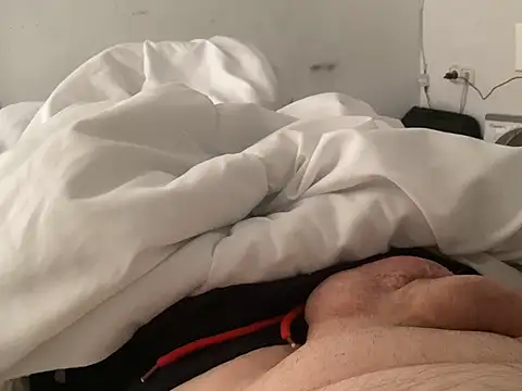 Bossinmidd12 online show from 01-26-25, 12:22