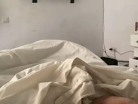 Bossinmidd12 online show from 02-26-25, 09:21