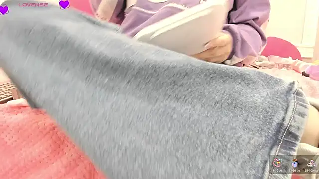 Emasanders online show from 12-27-24, 01:39