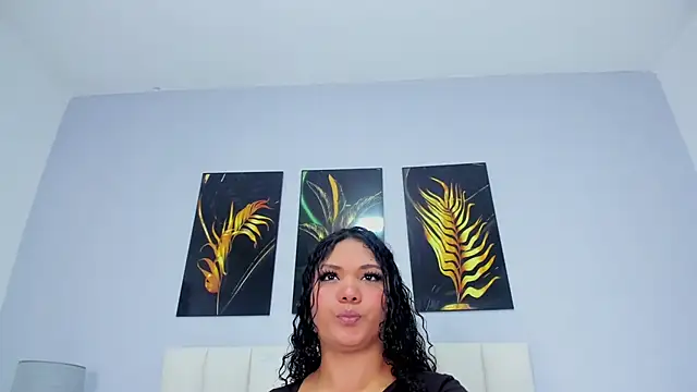 Snapshot of Greymarii chatting on 03-19-25, 10:44 Greymarii online show from 03-19-25, 10:44